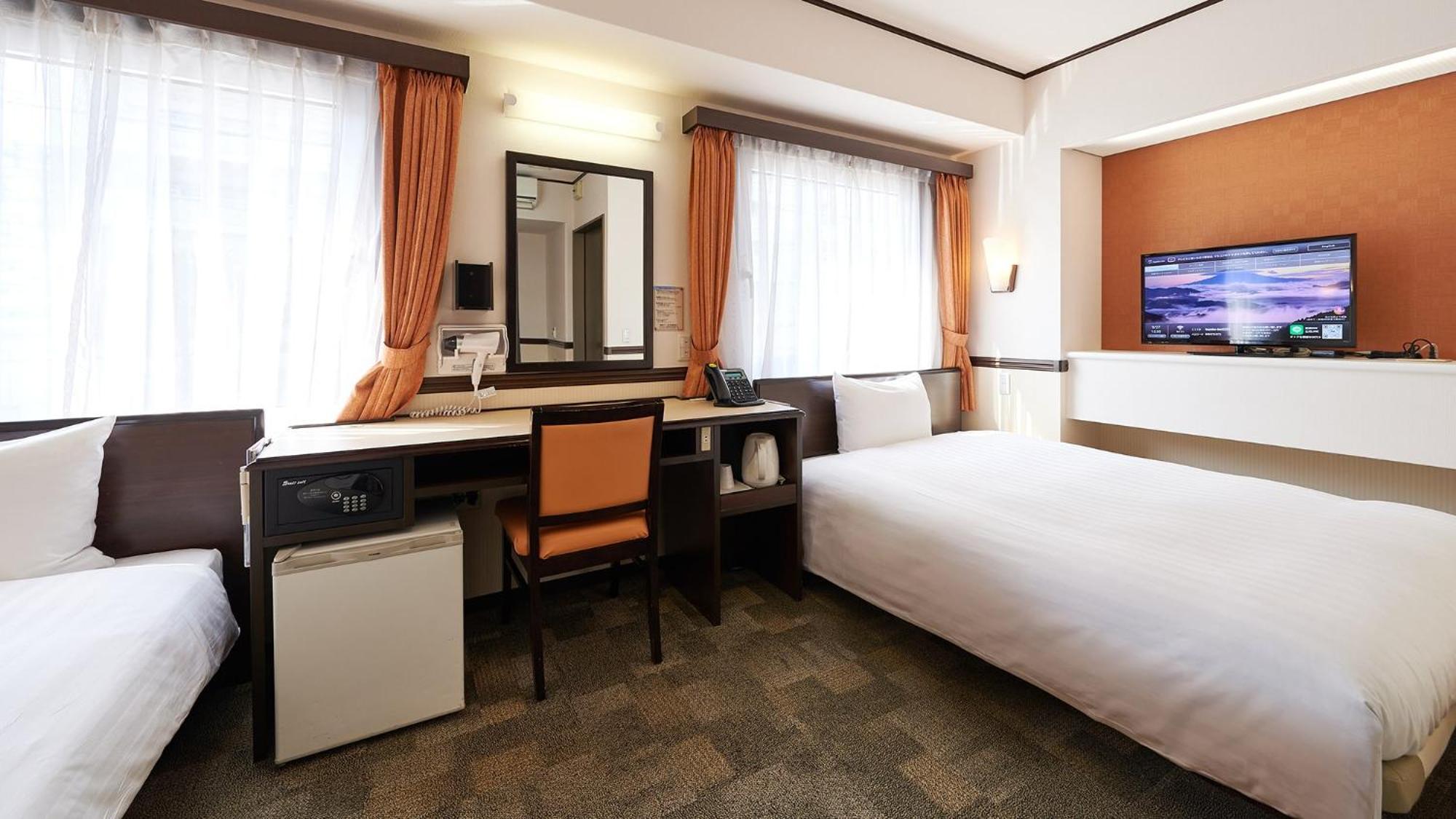 Toyoko Inn Tsushima Izuhara Habitación foto
